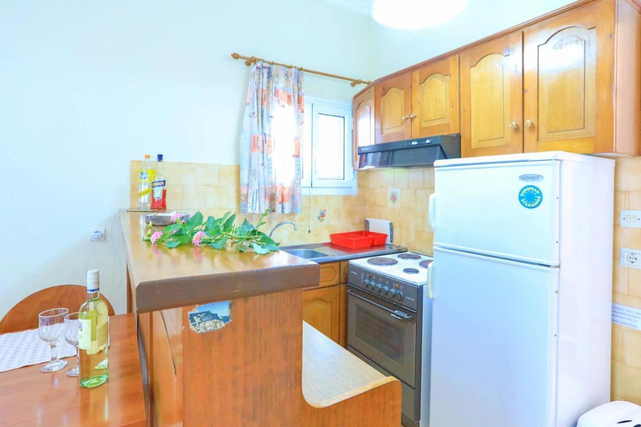 דירות קלאמי Zouli Athina מראה חיצוני תמונה