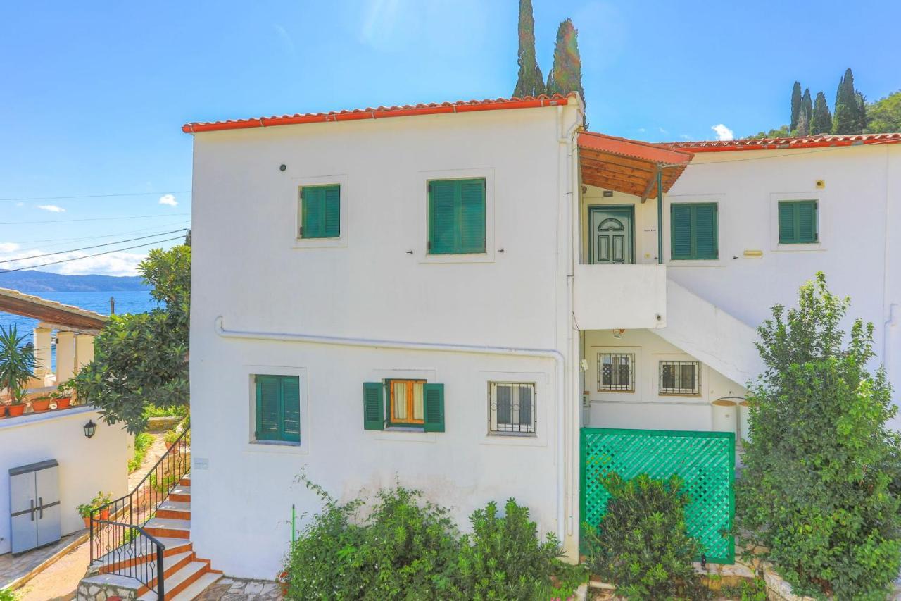 דירות קלאמי Zouli Athina מראה חיצוני תמונה